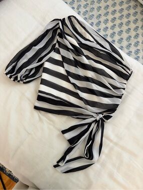 Amanda Uprichard Black & White Striped One-Shoulder Tie-Waist Top